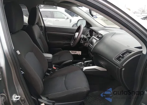 2011 Mitsubishi Outlander Sport Es z USA, uszkodzony, nr VIN JA4AP3AU5BZ003102